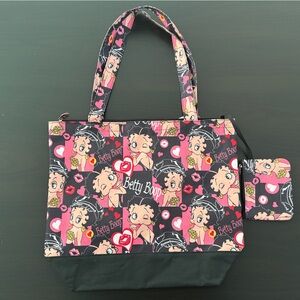 Nwt Betty Boop Black and Pink Graphic Tote with coin purse